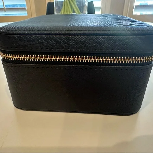 Pandora Black Jewelry Box NEW - Picture 12 of 14